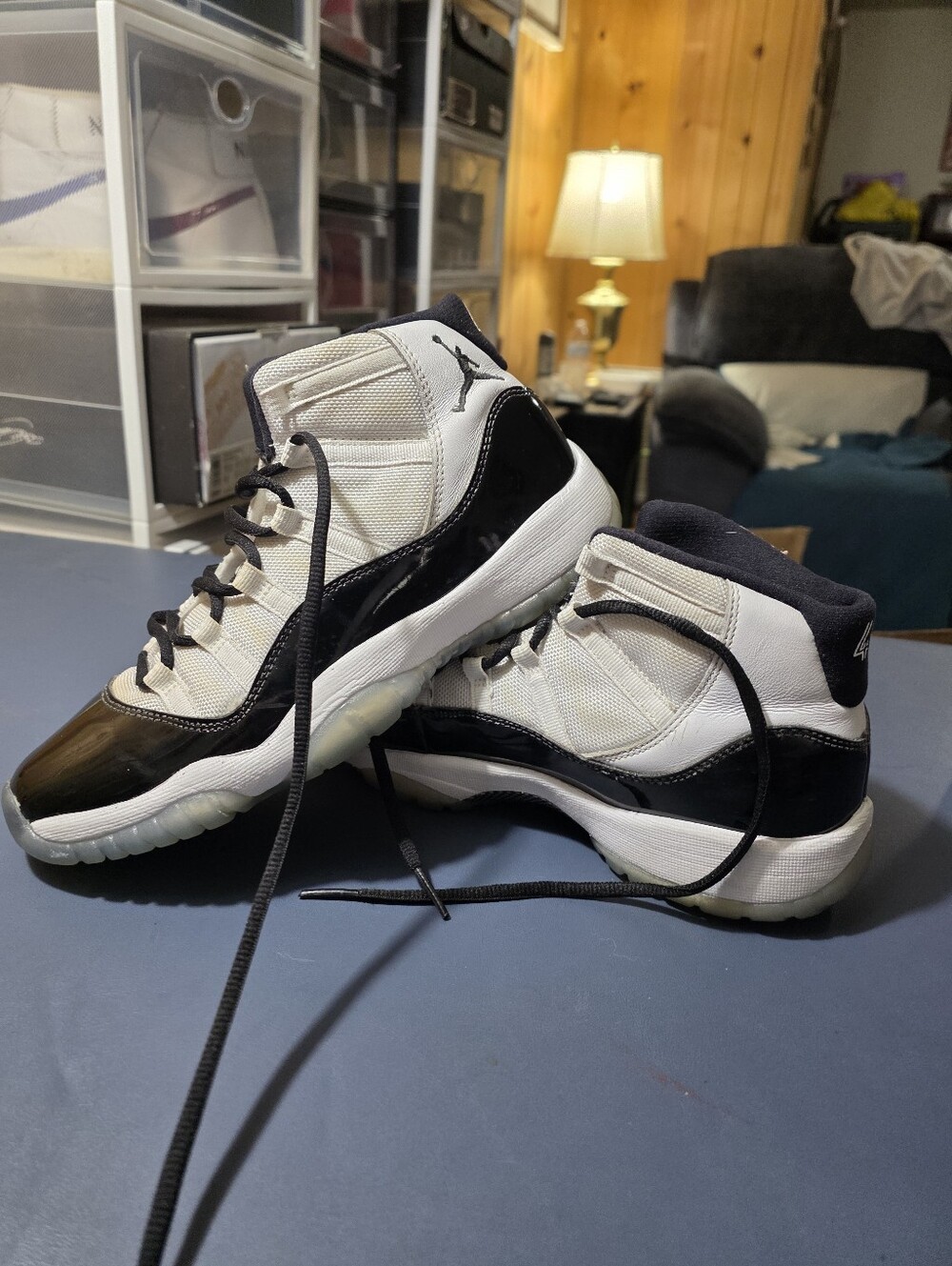 Jordan 11 Concord, Size 7y/8.5w Nike Black and White High-Top Sneakers - Picture 3 of 6